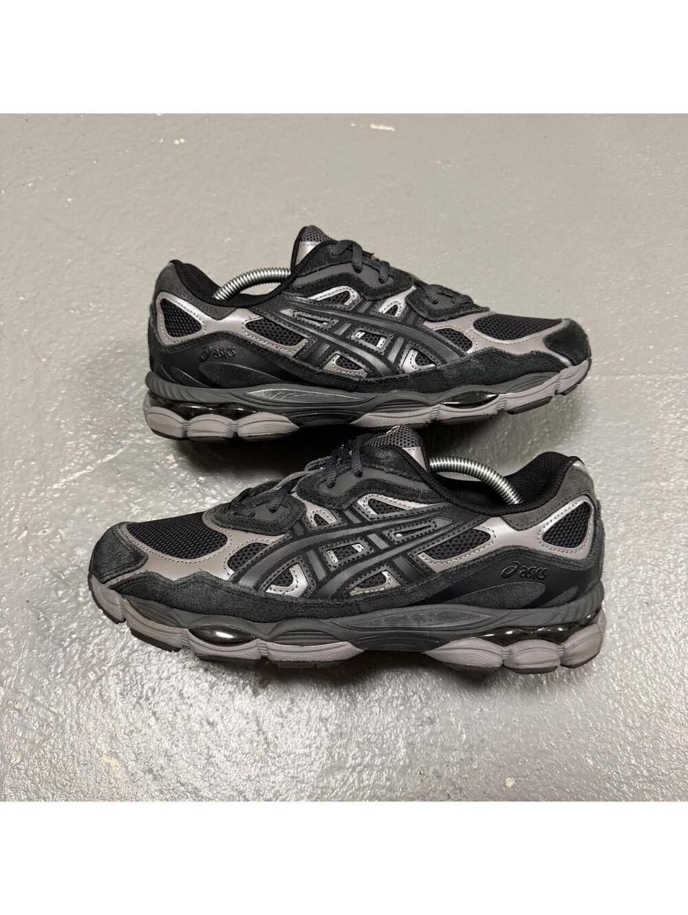 ASICS GEL-NYC Black/Graphite